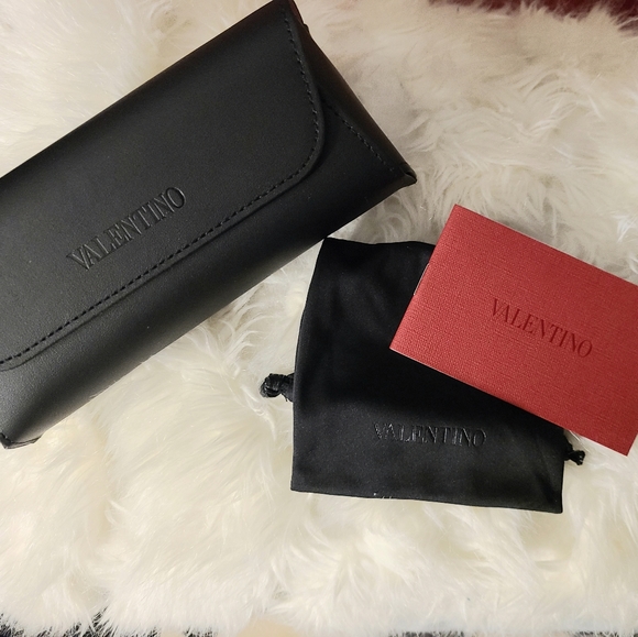 Valentino sunglasses with case NWT main image 5